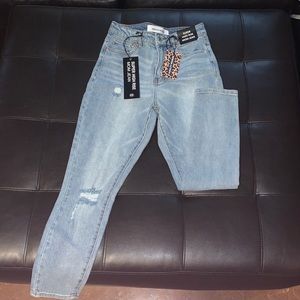 Super High rise mom jeans!